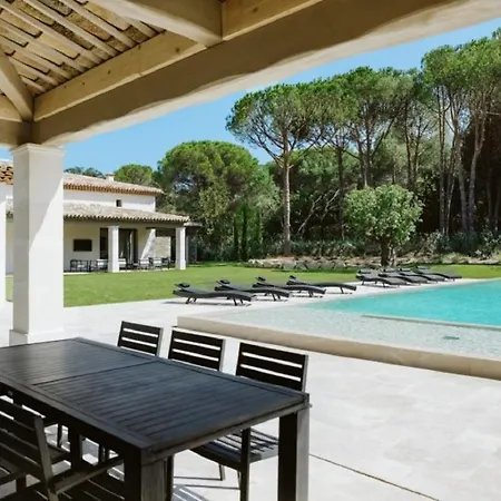 Luxury Villa In Saint Tropez *