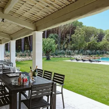 Luxury Villa In Saint Tropez Villa
